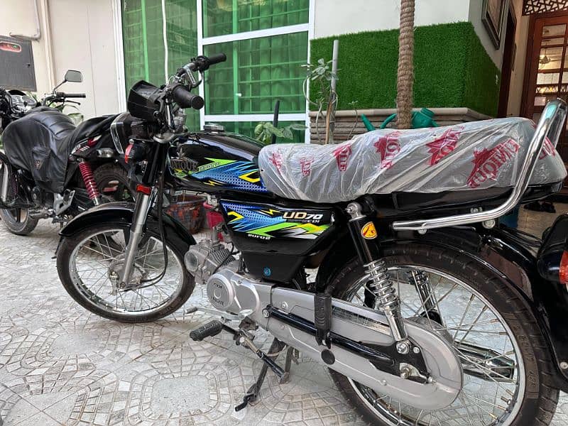 unique 70 use 250 km 03132099329 1