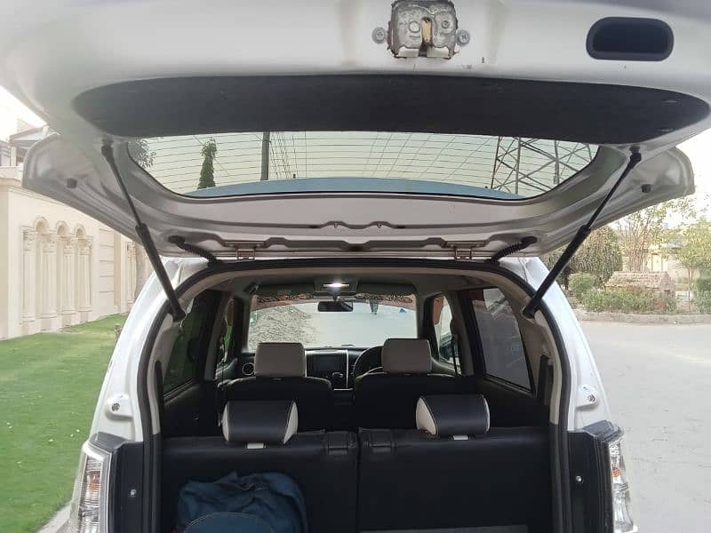 Suzuki Wagon R Stingray 2011 5