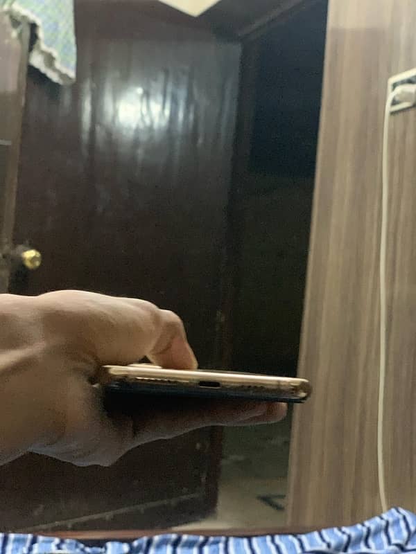iphone 11 pro max 0