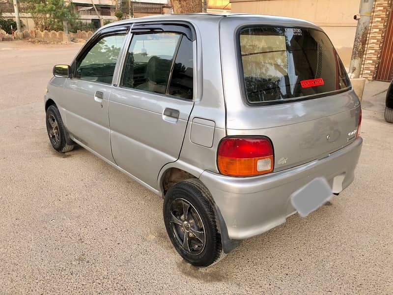 Daihatsu Cuore 2010 Automatic 5