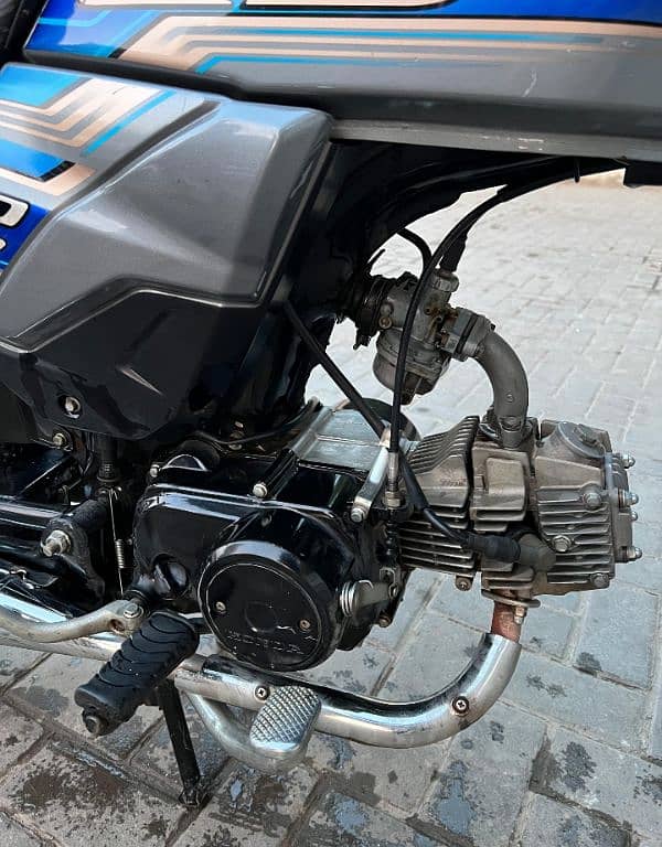 Honda CD 70 Dream Best Condition 3