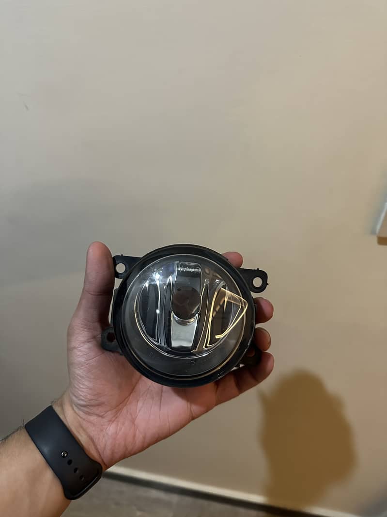 Original Japanese Fog light Swift WagonR Cultus Ciaz 3