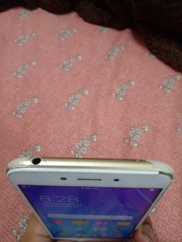 oppo a71 (back damage) 5