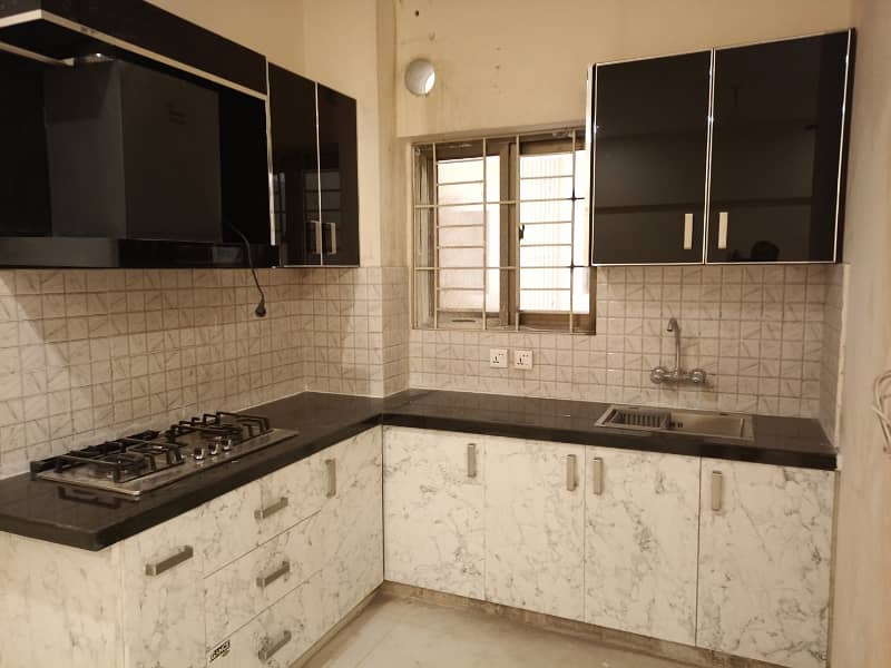 Chapal Courtyard 2 Flat for Sale 2 bed Lounge 10