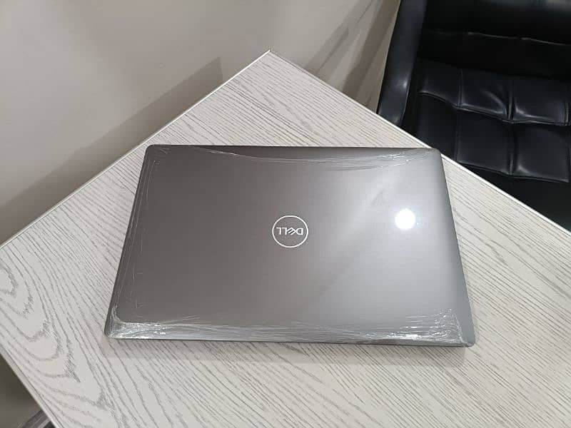 Dell Latitude 5500 core i5 8th gen quadcore 15.6 inch 1080p ips Numpad 0