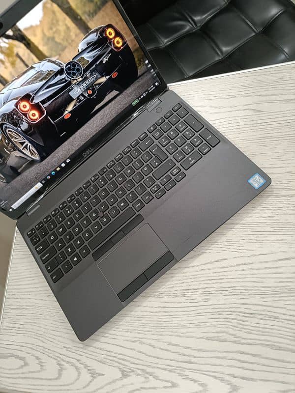 Dell Latitude 5500 core i5 8th gen quadcore 15.6 inch 1080p ips Numpad 6