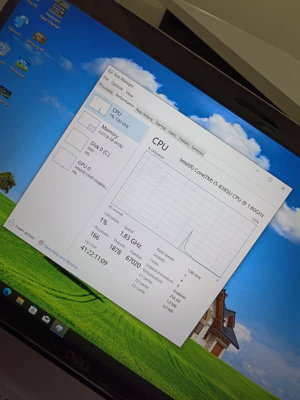 Dell Latitude 5500 core i5 8th gen quadcore 15.6 inch 1080p ips Numpad 14