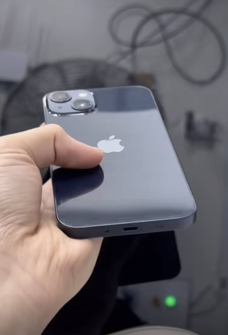 Iphone 13 jv 0