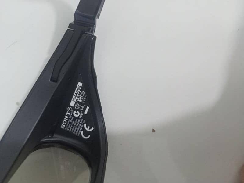 Sony 3D glasses 2