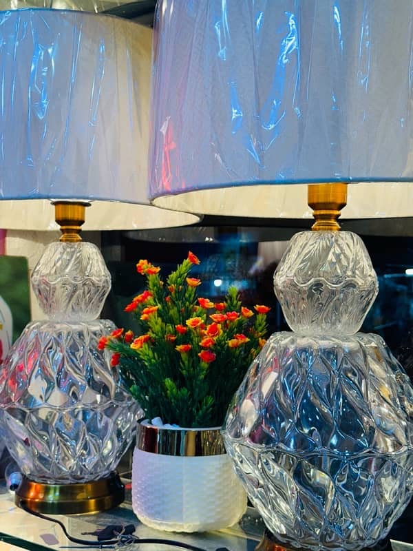 Crystal. Lamp.  Peer.   Bag.  Saez.    03333343774.   WhatsApp. 0