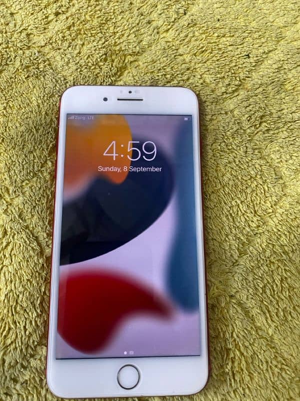 Iphone 7 plus *PTA Approved * 1