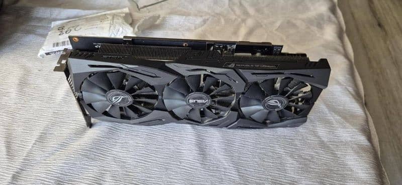 ASUS RX 580 - 8GB 2