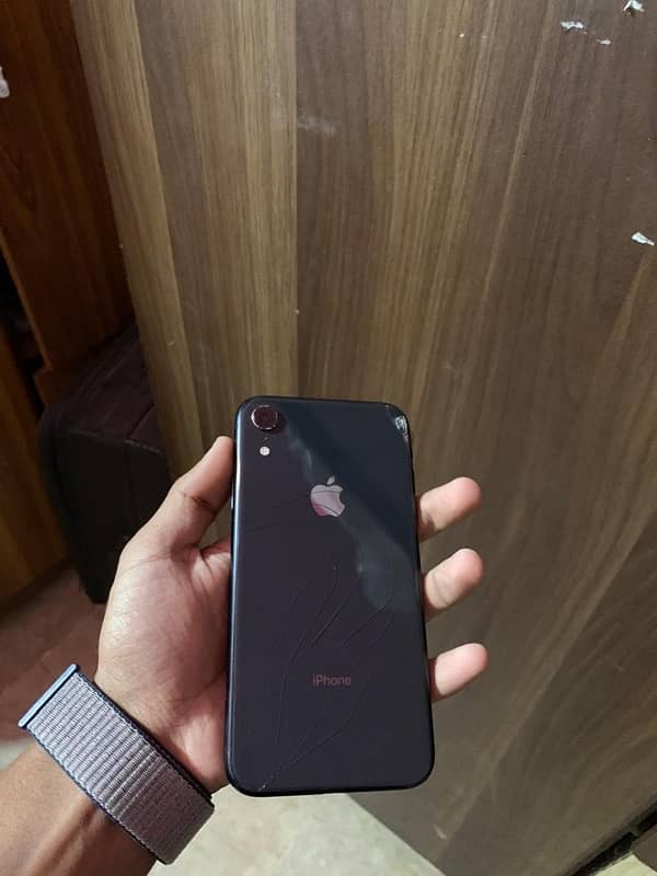 iphone xr pta approved 1