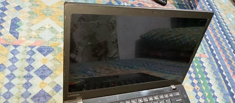 T460s 4RAM,256HDD 0