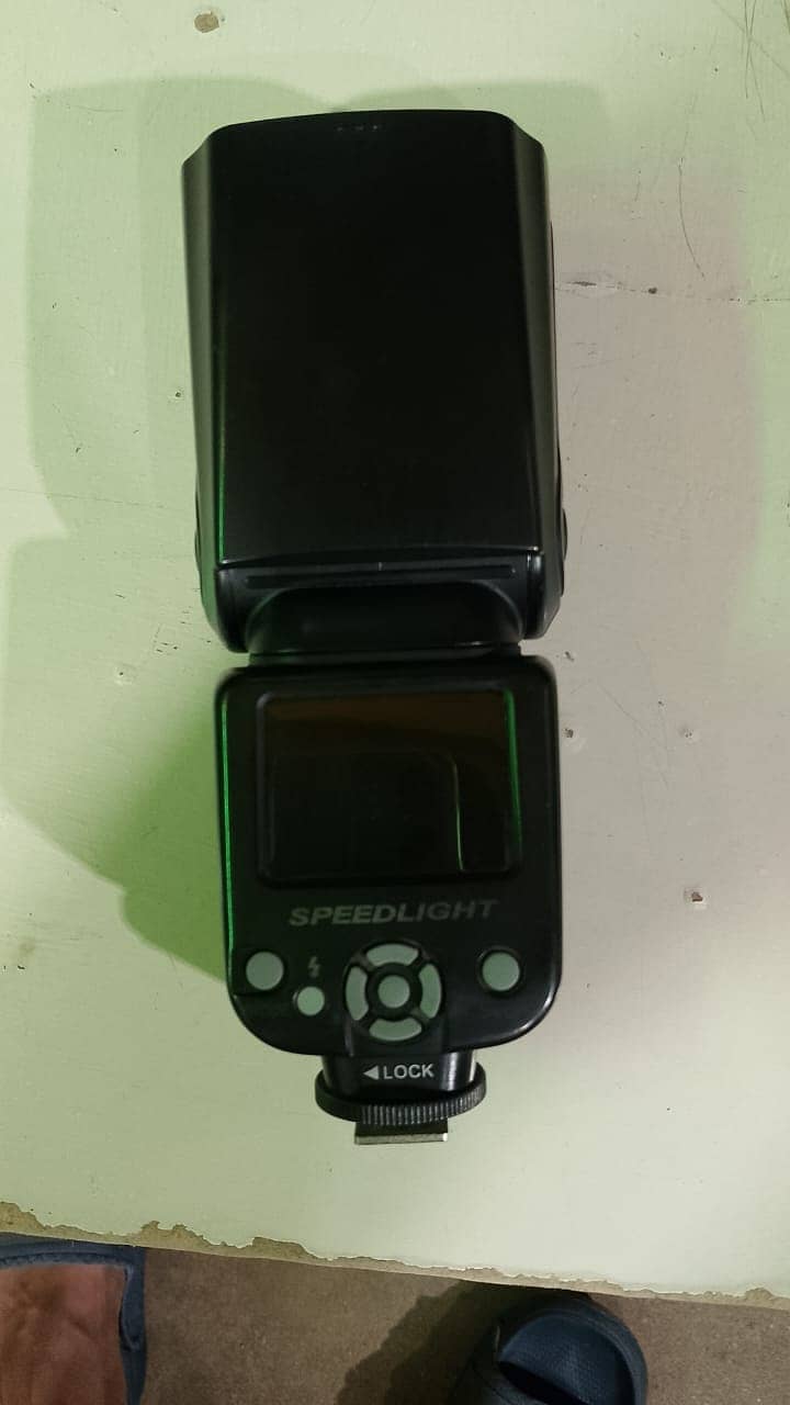 Flash gun 0