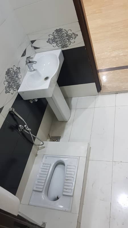 3 Marla Double Storey Fully Furnished House Nishtar Colony 18