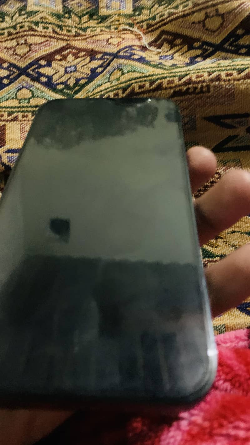 I phone 13 pro max Jv 128 gb 4