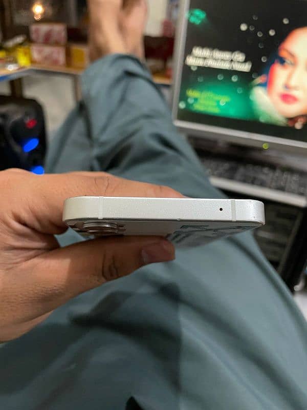 Nothing Phone 1 1