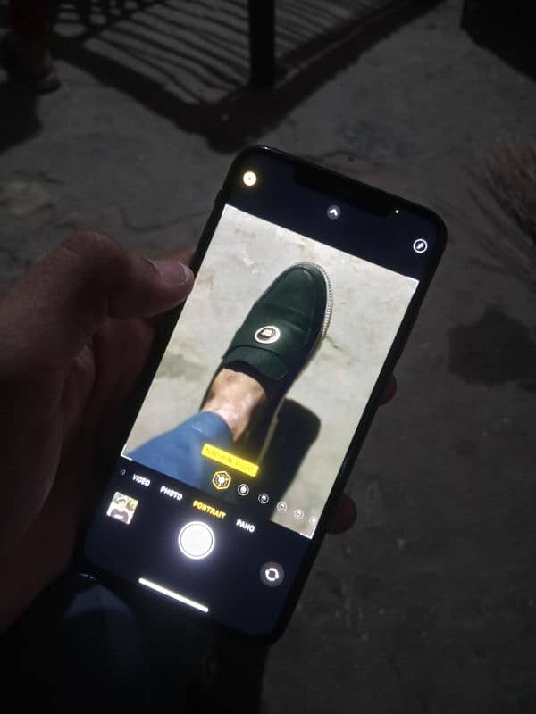 iphone xs max 256gb issue face ID battery and  Bluetooth 13