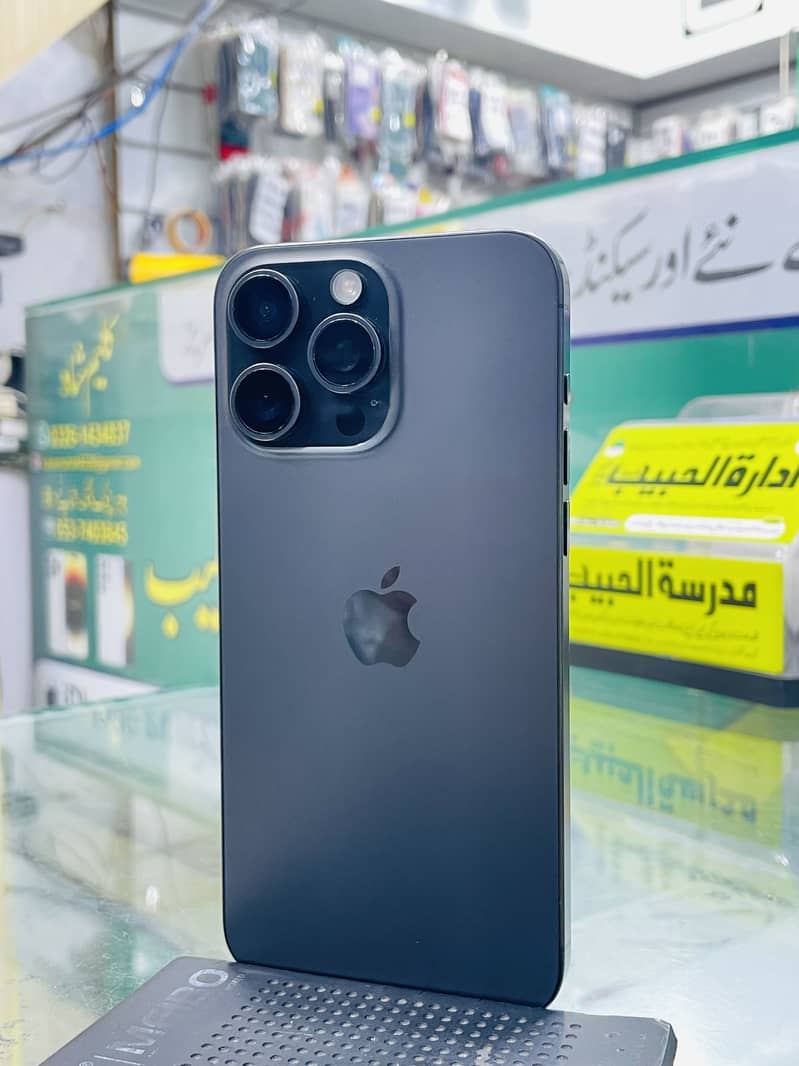 IPHONE 15 pro max LLA JV 0