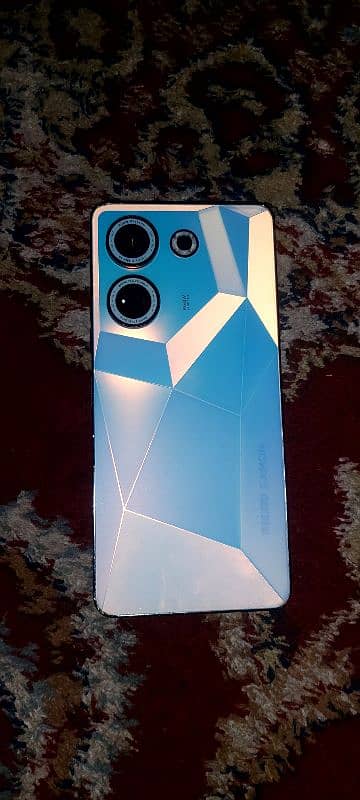 TECNO CAMON 20 0