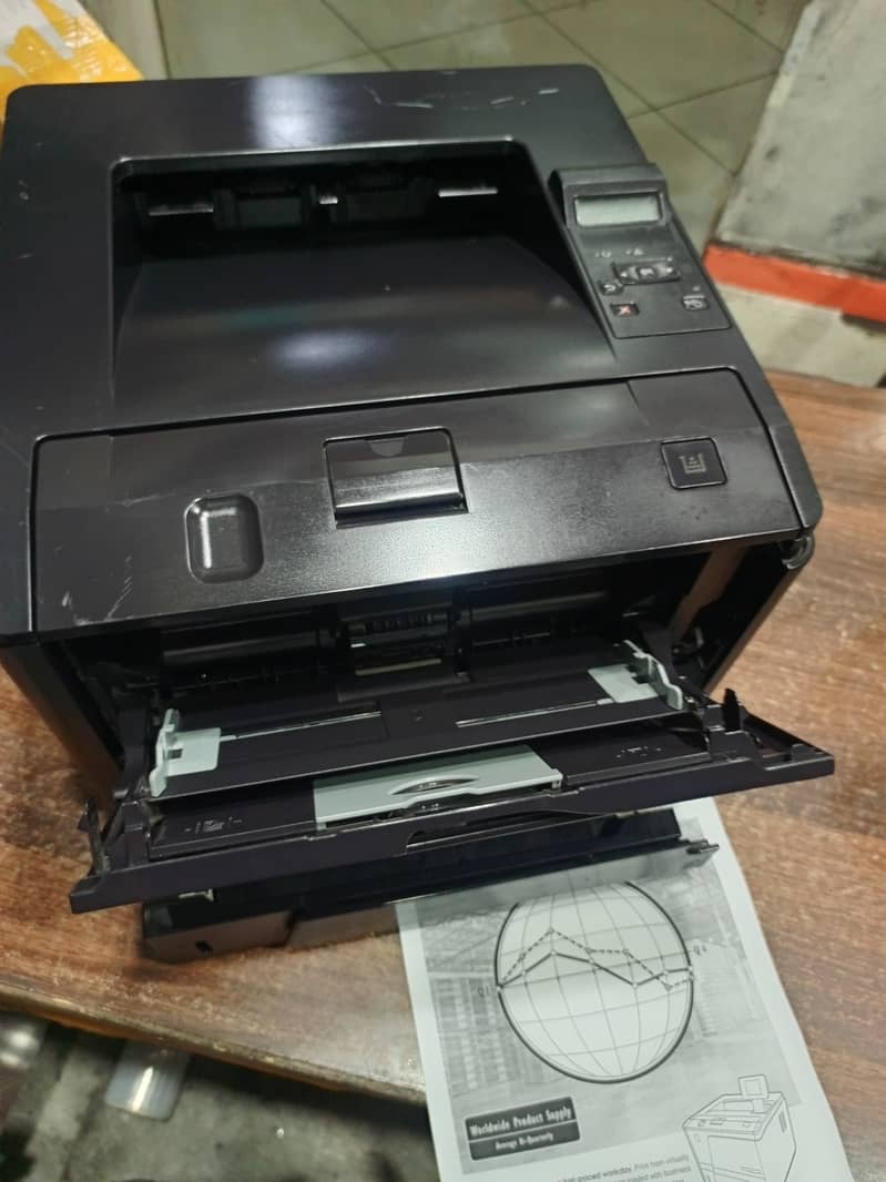 Hp laser jet Pro 400 Printer best for office used Heavy duty 11