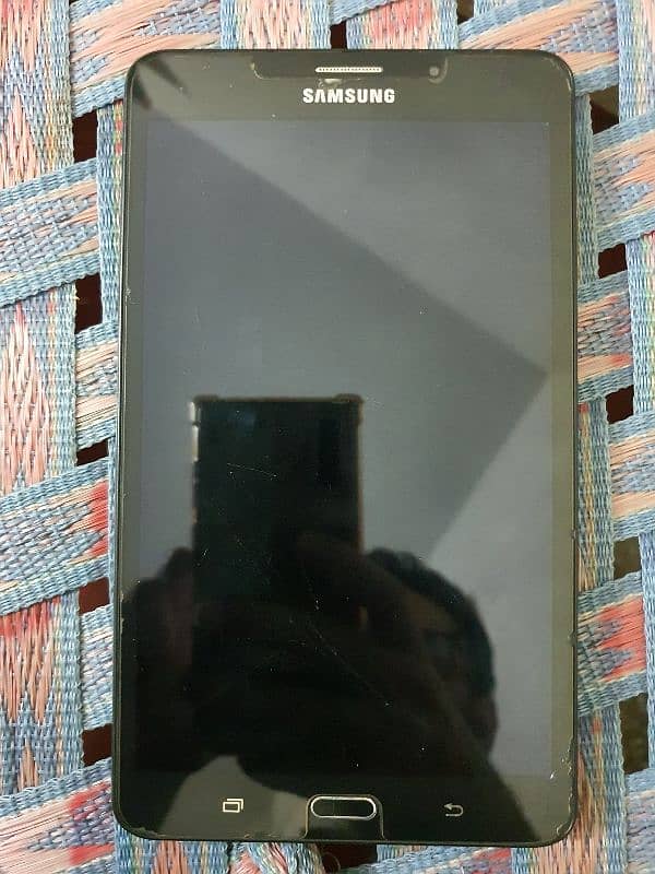 Samsung Galaxy Tab A (2016) 6