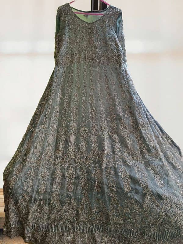 Elegant Ice-Colored Walima Dress – Worn Only Once 7