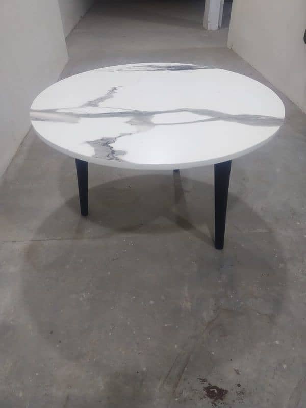 Center Table / Corner Table 1