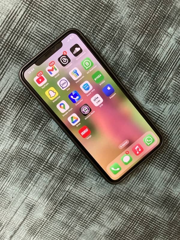 i phone 11 promax 4