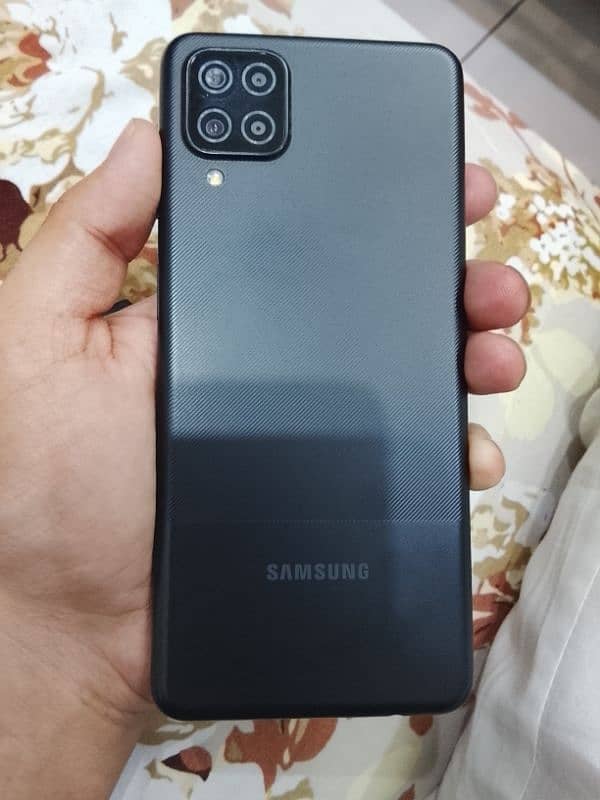 Samsung A12 0