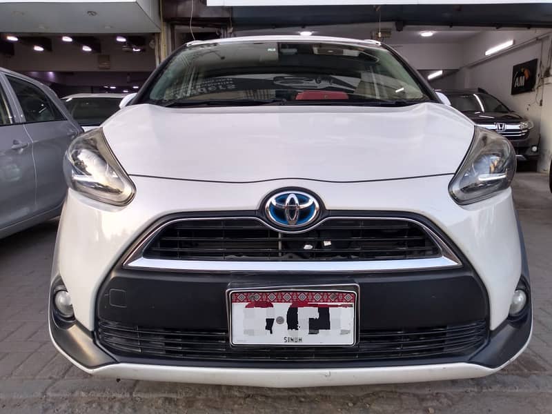 Toyota Sienta 2015 | Hybrid 99% battery Hybrid HEV | Push Start 2