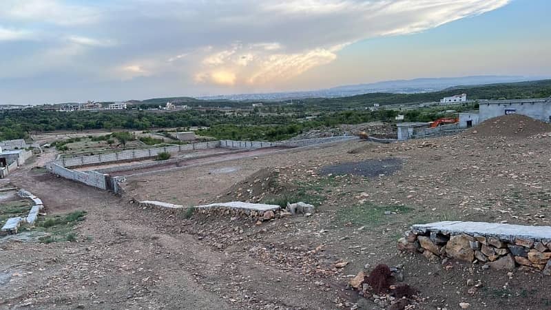 Get This Amazing 20 Marla Residential Plot Available In Shah Allah Ditta 6