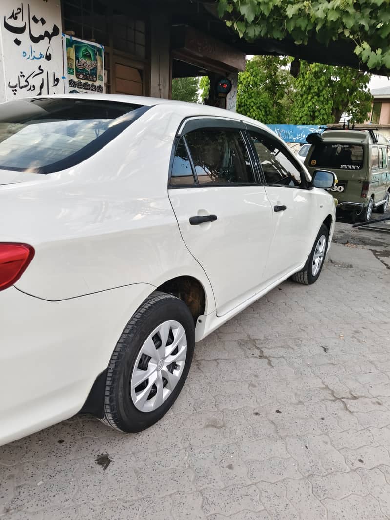 Toyota Corolla XLI Ecotec 2012 B2B original/Exchange with small Car 3