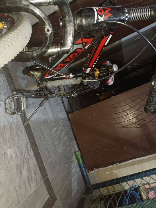 good condition bicycle 2