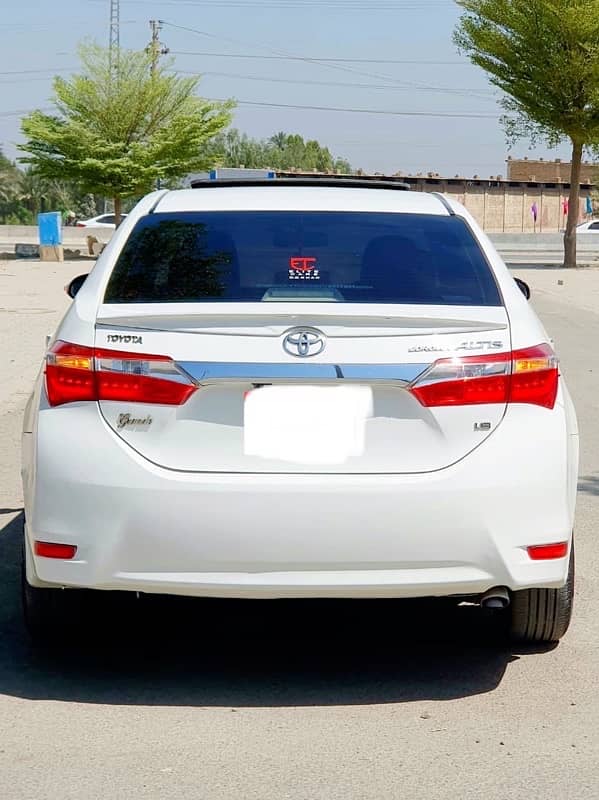 Toyota Altis Grande 2017 manual 6 gears in buy drive condition 3