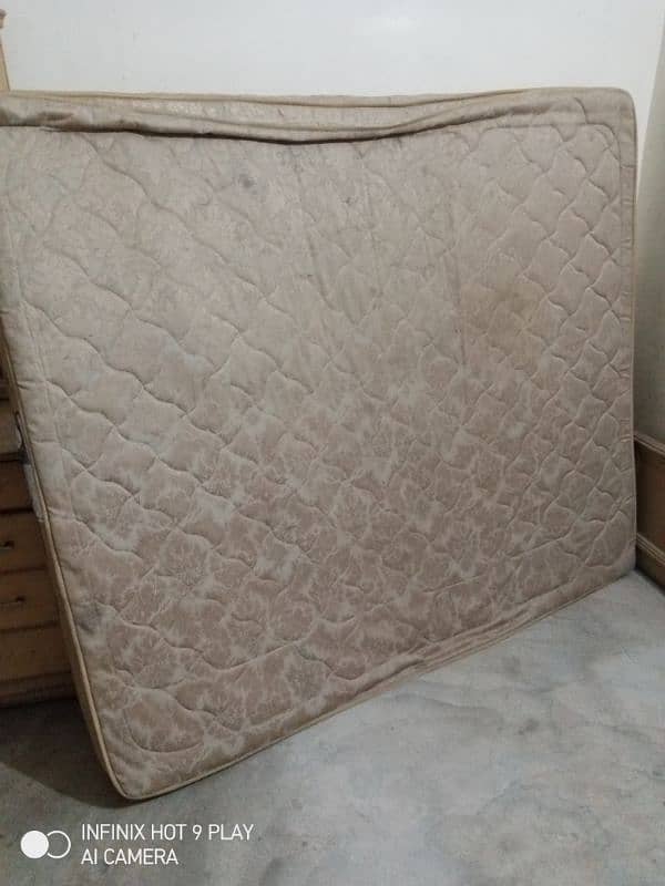Bed and table for sale 1
