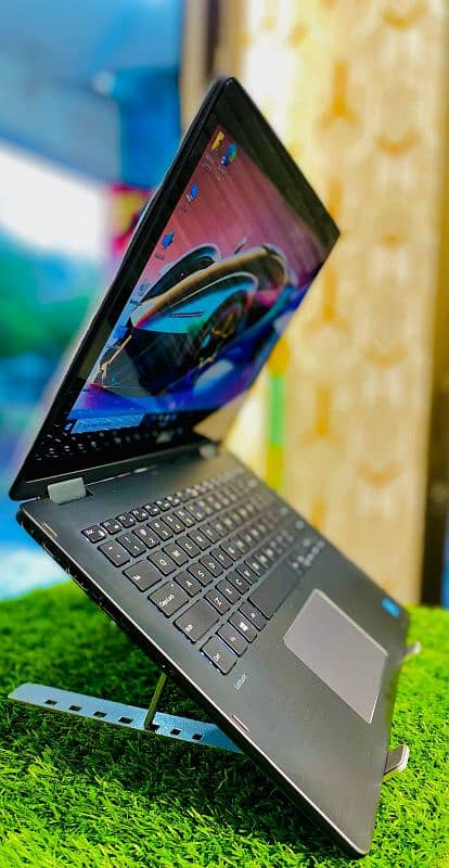 Dell Latitude 3390 2-in-1 Intel 8th gen Pentium 1