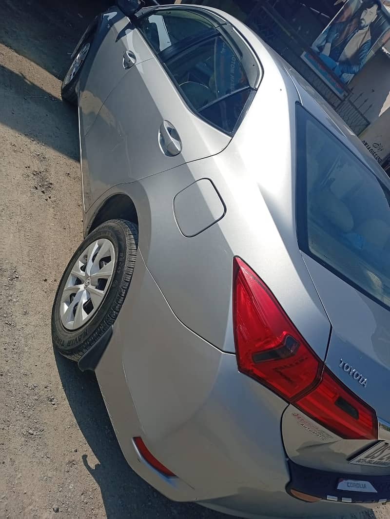 Toyota Corolla GLI 2014 4