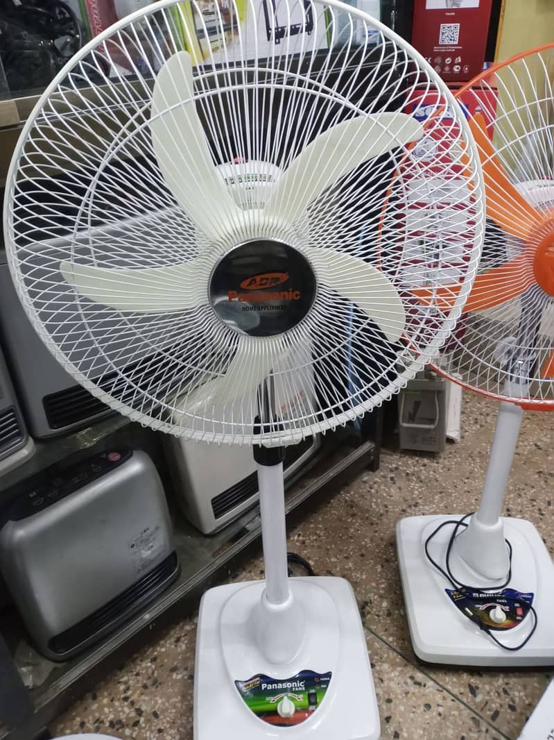 Mist Table Fan | Solar DC Fan | Rechargeable AC/DC Fan | Table Fan 1
