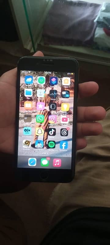 I phone 7 plus pta approved 128 gb 0