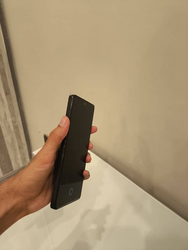 Poco M6 pro 5g 12/512 rom 3