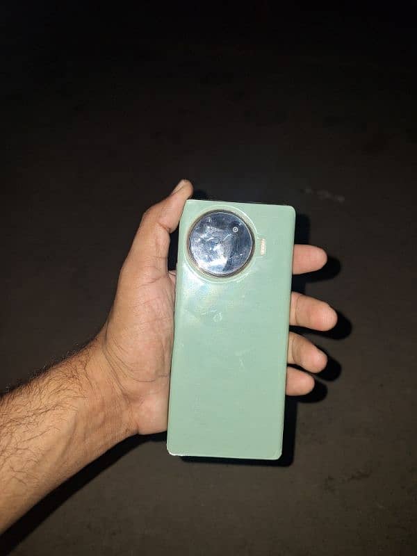 teckno spark 20 pro Plus 8+8,256gb 0