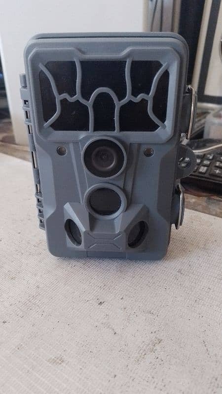 Signify,wild life camera grey. Model EA2204. 1