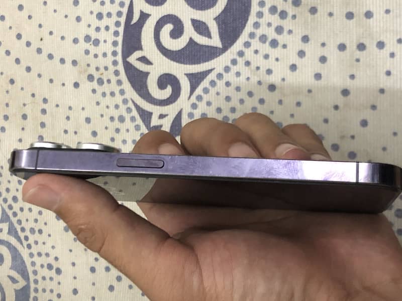Iphone 14pro 2