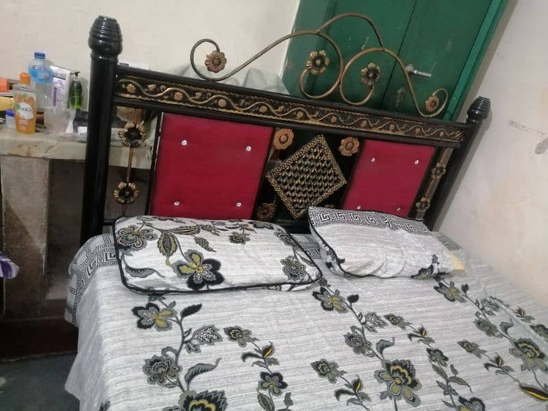 Bed / bed set / iron bed / with mattress / furniture 0