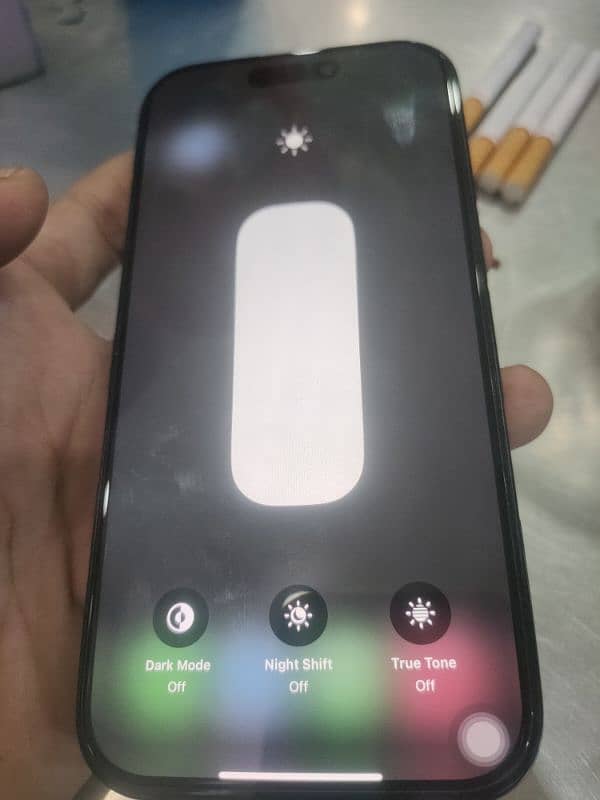 Iphone 16 pro _  512 GB JV Black colour 3