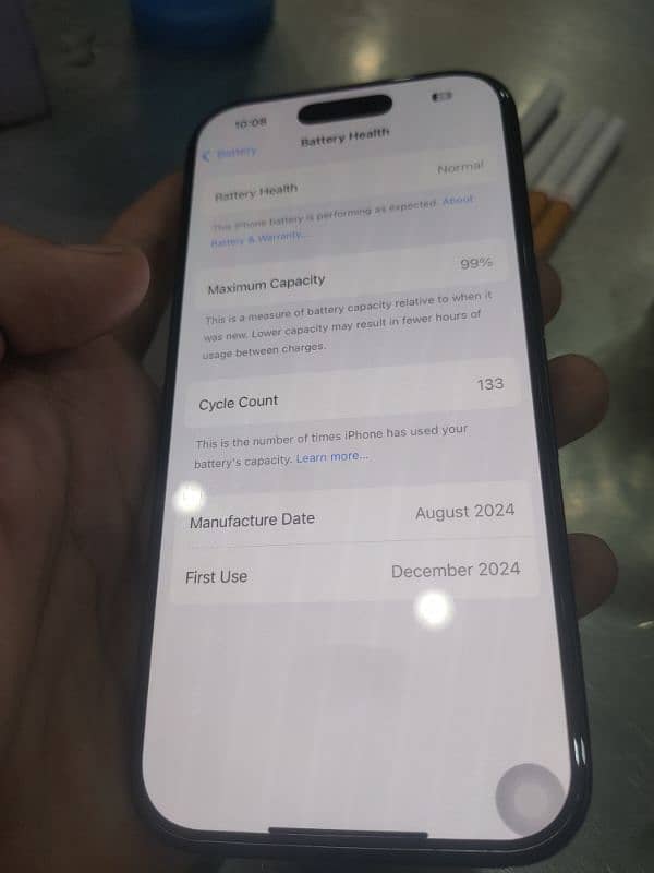 Iphone 16 pro _  512 GB JV Black colour 4