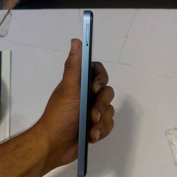 sparx neo 7 plus + j cell power bank 0