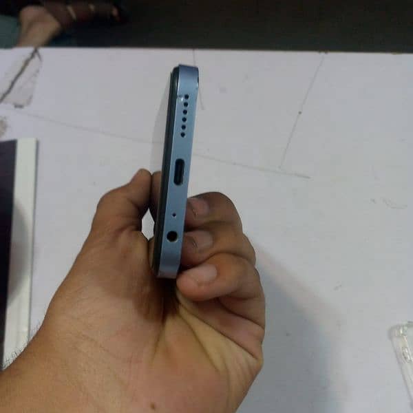 sparx neo 7 plus + j cell power bank 3